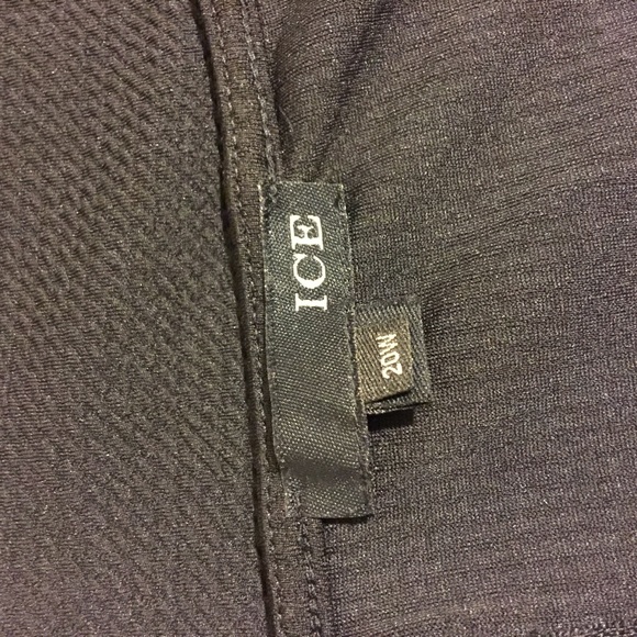 LBD perfect for the office & later for happy hour. - Picture 7 of 7